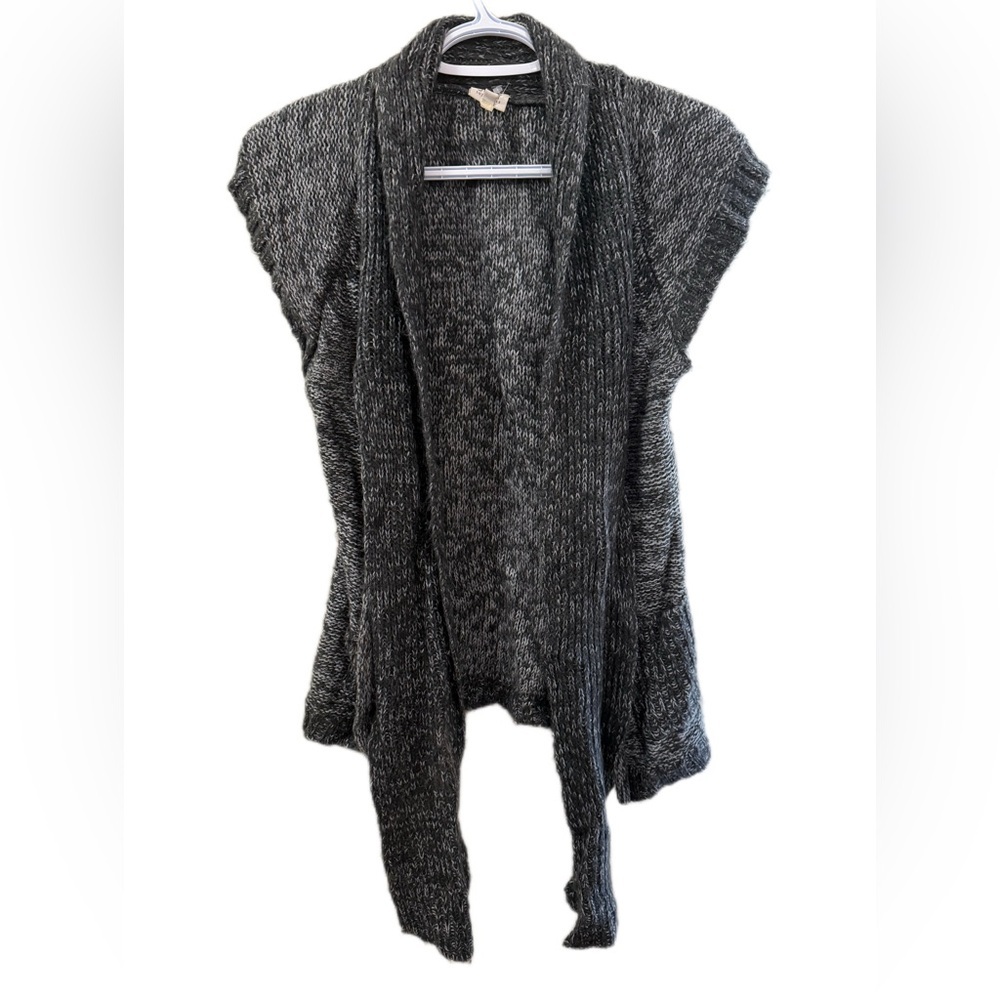 Suzy Shier Charcoal Open-Front Cardigan